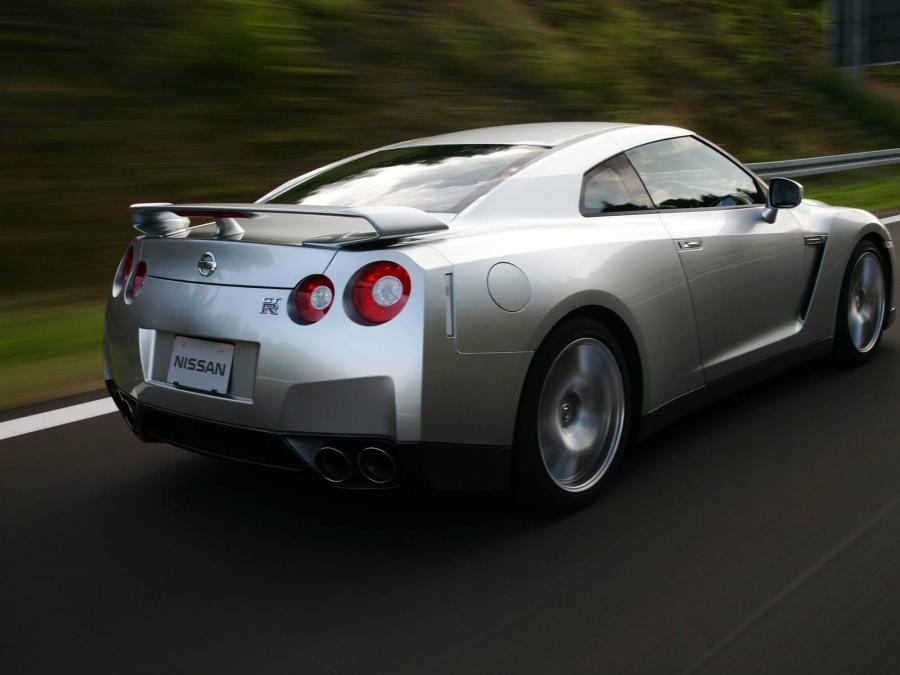  Nissan GT-R 2007 года  (фото 191 из 480)